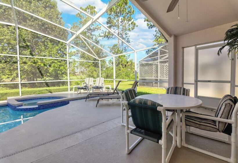 Pool Pleasure At Highlands Reserve