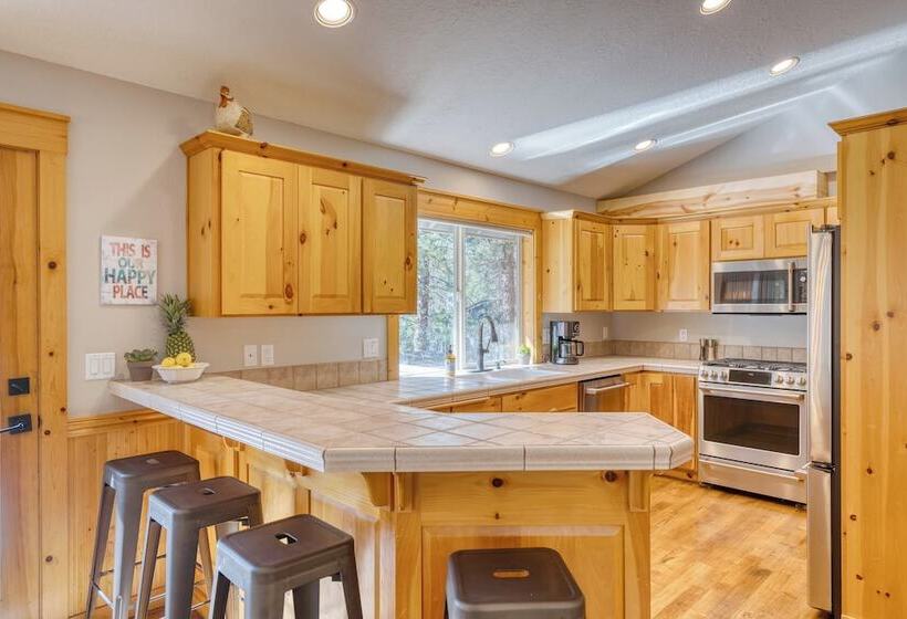 Quail By Avantstay Great Location + Game Room, Hot Tub, & Deck!