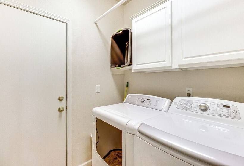 Reno Home W/ Game Room: 5 Mi To Downtown!