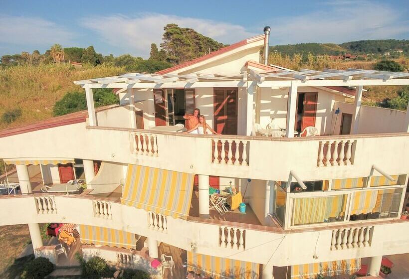 住所 Le Playe Village