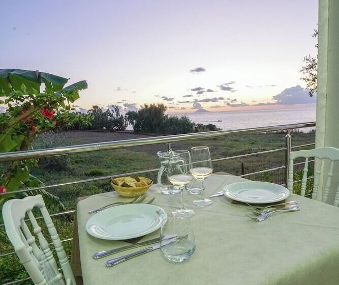 住所 Le Playe Village