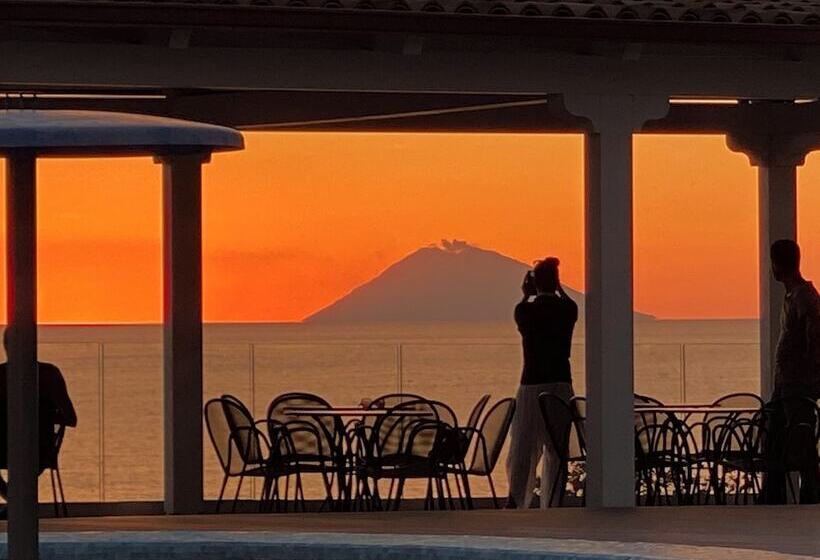 住所 Le Playe Village