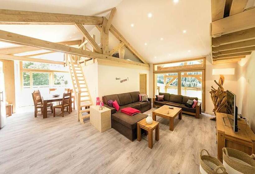 住所  Résidence Chalet Les Amis