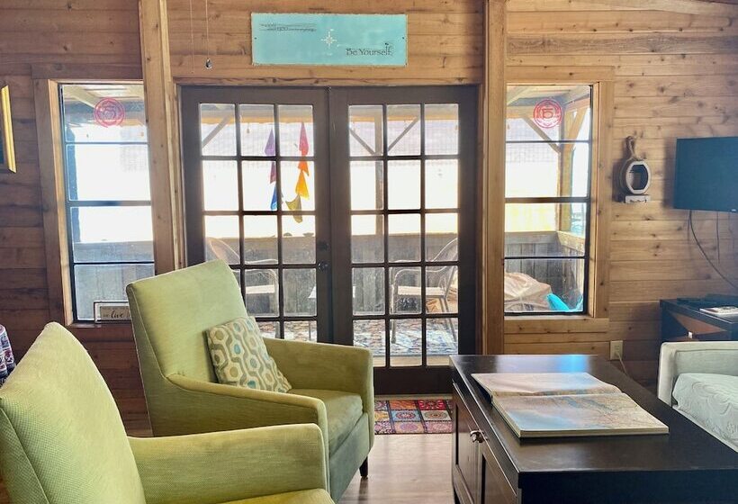 منتجع The Lodge At Runaway Bay