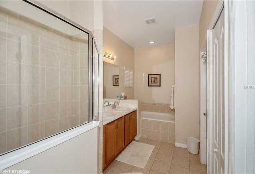 Richie S West Haven Vacation Home