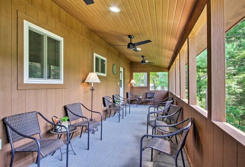 Riversong  Waterfront La Crosse Home W/ Dock