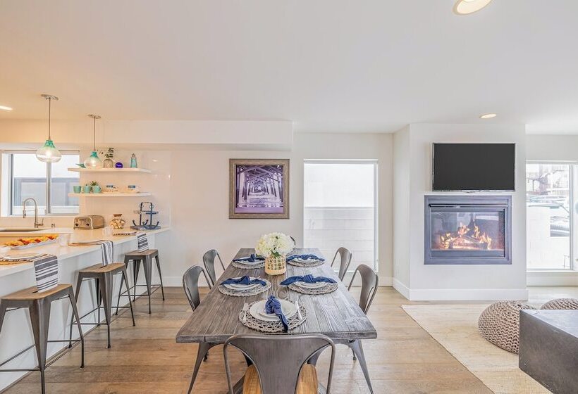 Seaside Style By Avantstay Rooftop + Walk To Beach Chic Design