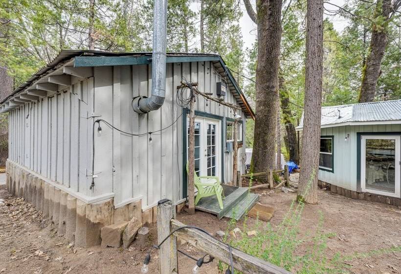 Serene Bass Lake Cabin Near Shopping & Dining!