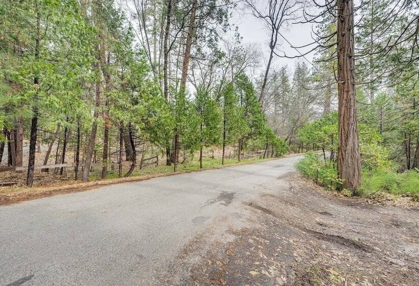 Serene Bass Lake Cabin Near Shopping & Dining!