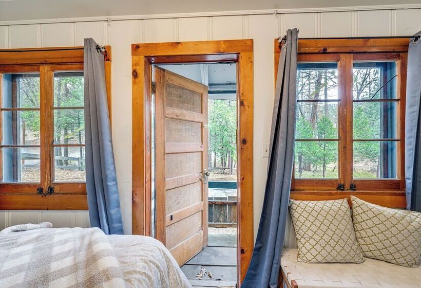 Serene Bass Lake Cabin Near Shopping & Dining!