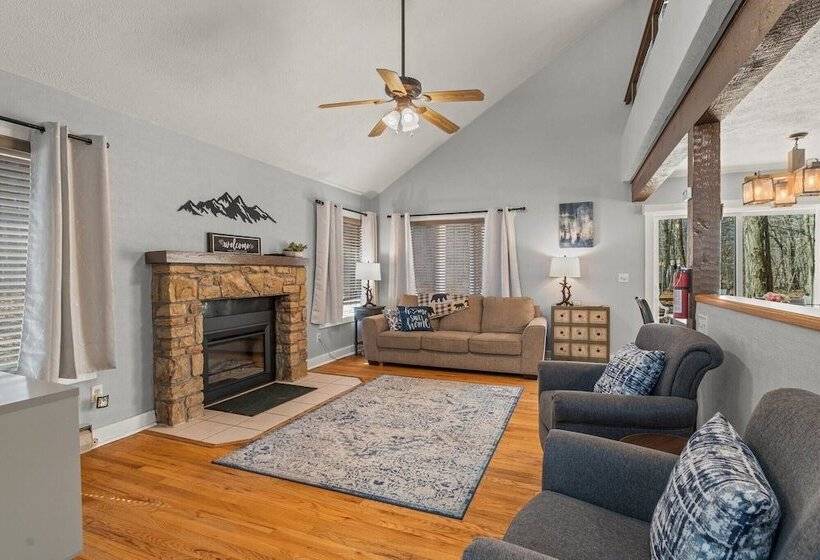 Slalom By Avantstay Walk To Ski Slopes!