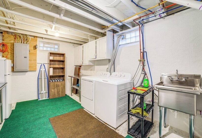 1 Mi To Notre Dame Stadium: Quiet Home W/ Fire Pit