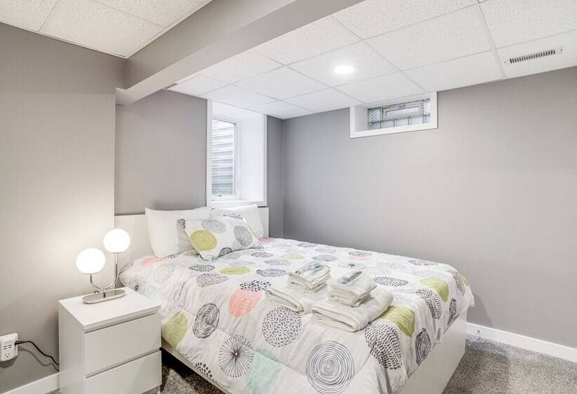 1 Mi To Notre Dame Stadium: Quiet Home W/ Fire Pit