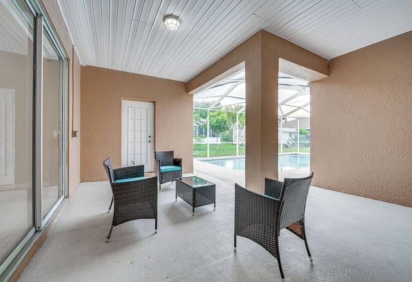 Private Pool: Spacious & Elegant Haines City Home!