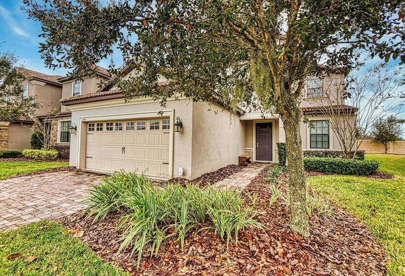 Spectacular Champions Gate Vacation Home