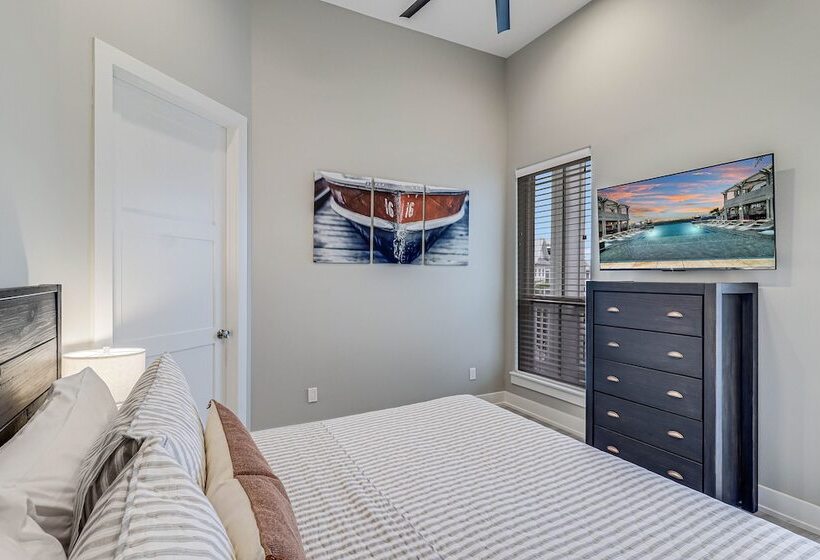 Sunday Funday 114 Bar