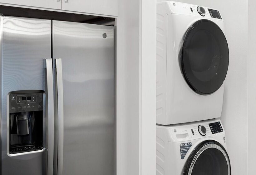 The Artesian At Bee Cave Apartments By Barsala