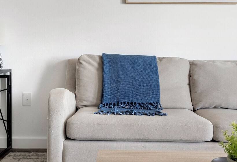 The Artesian At Bee Cave Apartments By Barsala