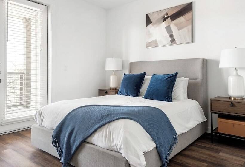 The Artesian At Bee Cave Apartments By Barsala