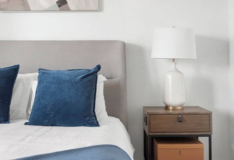 The Artesian At Bee Cave Apartments By Barsala