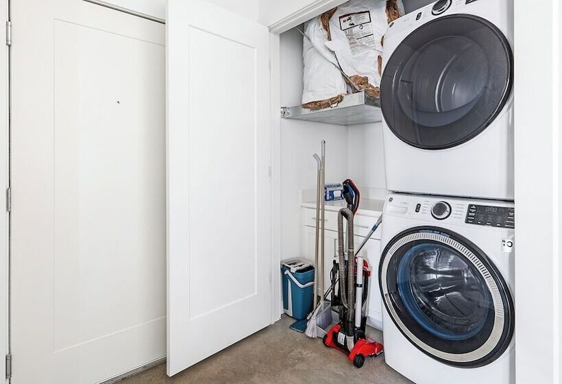 The Artesian At Bee Cave Apartments By Barsala