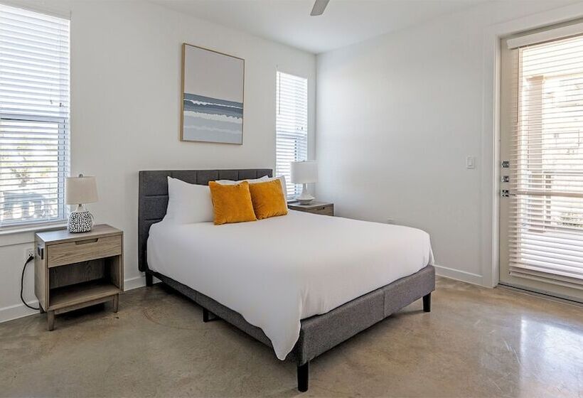 The Artesian At Bee Cave Apartments By Barsala