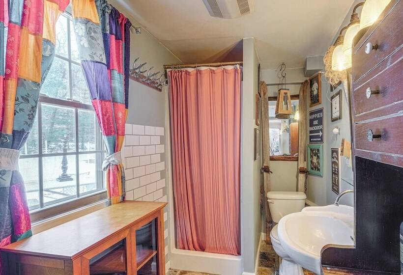 The I House Interlochen Home W/ Sauna, Fireplace