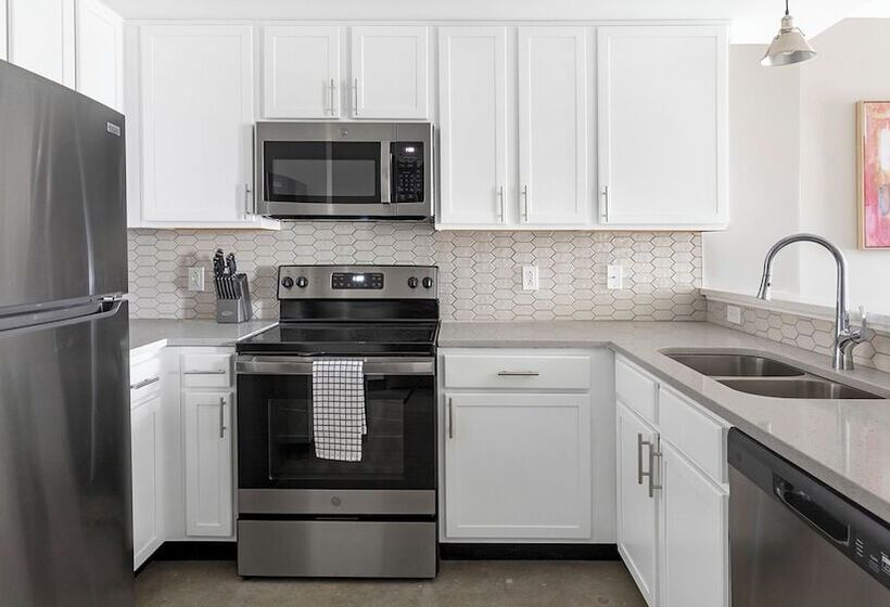 Tower On Tenth By Barsala