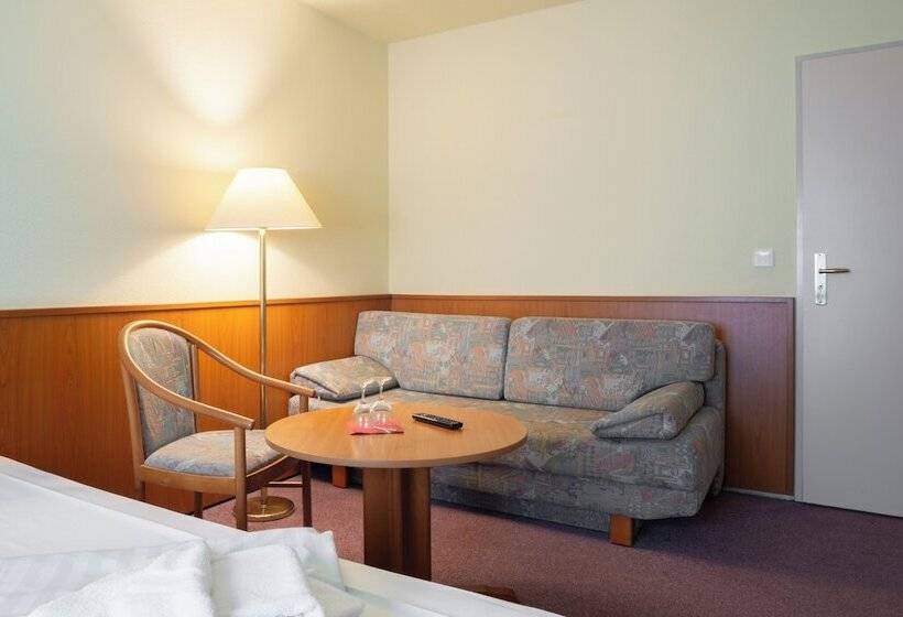 Waldhotel Schöneiche   Self Check In