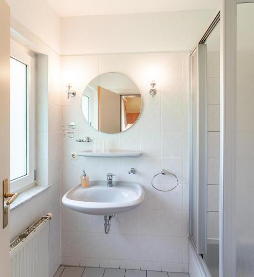 Waldhotel Schöneiche   Self Check In