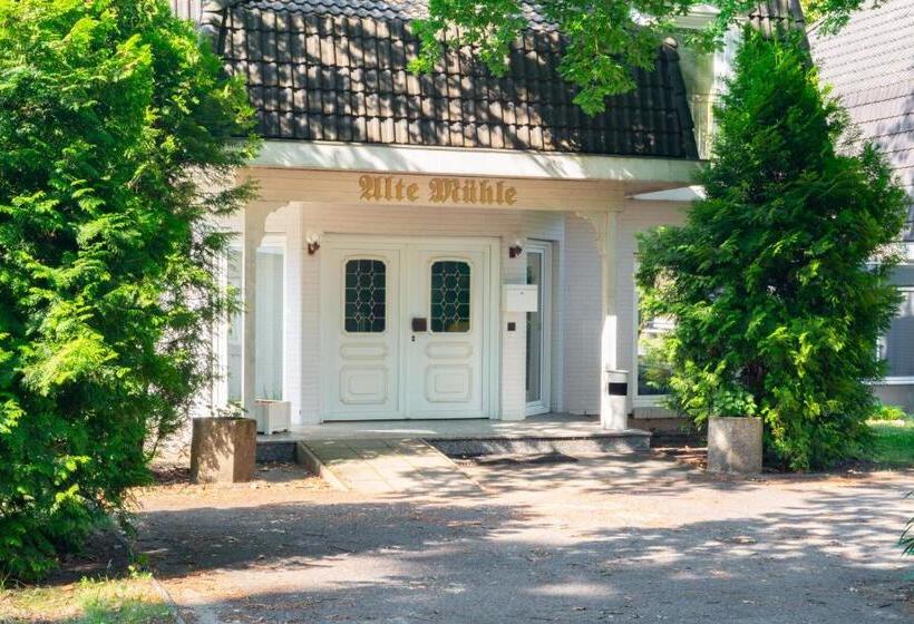 Waldhotel Schöneiche   Self Check In