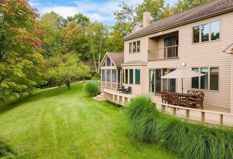 Wellspring By Avantstay Indoor Pool + Views