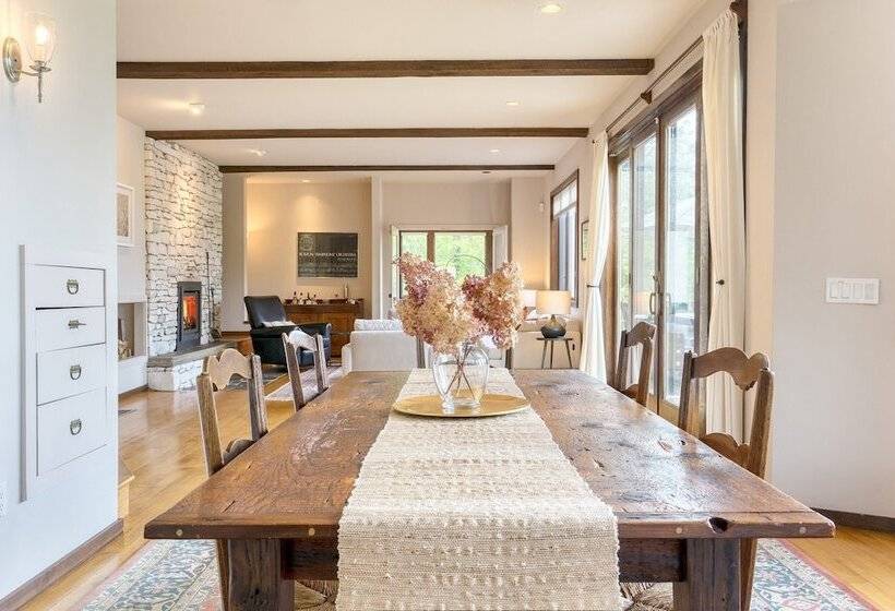 Wellspring By Avantstay Indoor Pool + Views