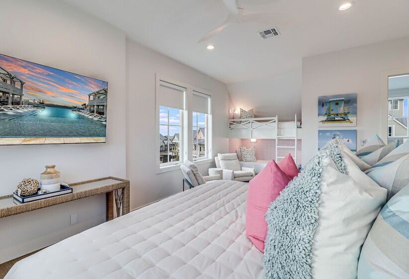 Whale Of A Time 154 Sou