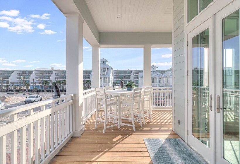 Whale Of A Time 154 Sou