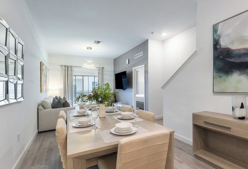 Whimsy By Avantstay Pool 30min To Disney