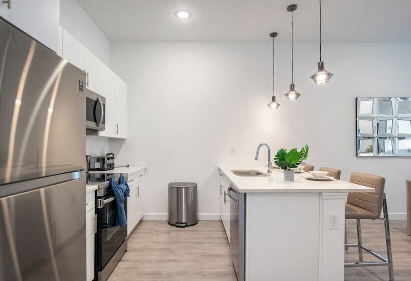 Whimsy By Avantstay Pool 30min To Disney