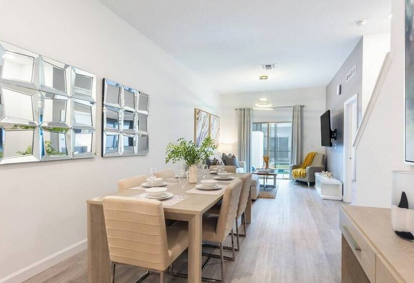 Whimsy By Avantstay Pool 30min To Disney