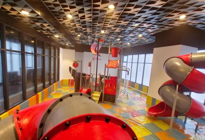 בית מלון כפרי Wyndham Ion Majestic Genting Highlands