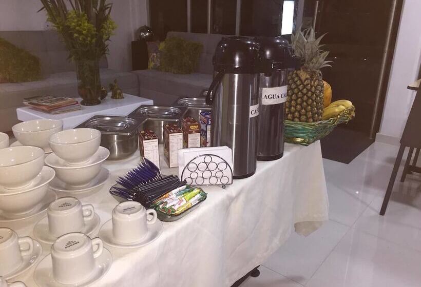 Armoni Hotel Boutique