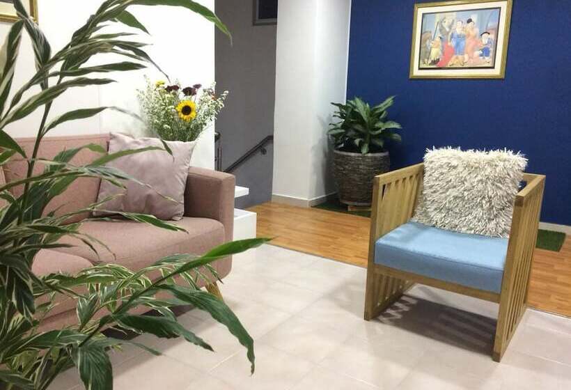 Armoni Hotel Boutique