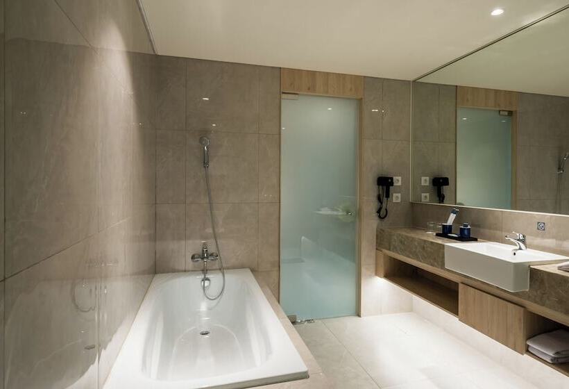 Aston Bintaro Hotel & Conference Center