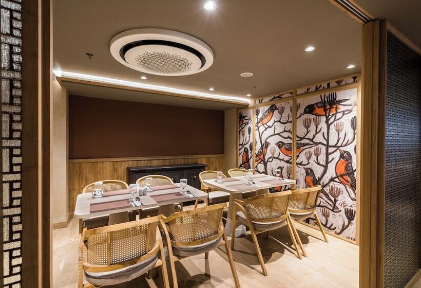 Aston Bintaro Hotel & Conference Center