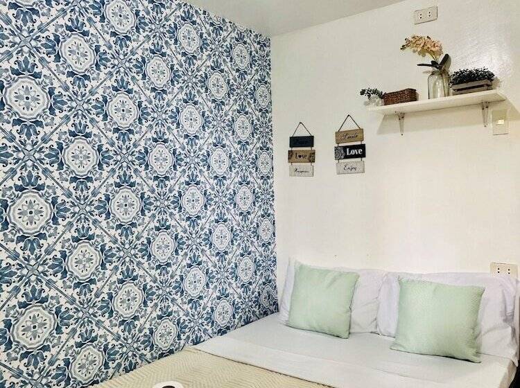 تختخواب و صبحانه Amancio S Balai   Near The Airport, City Center!