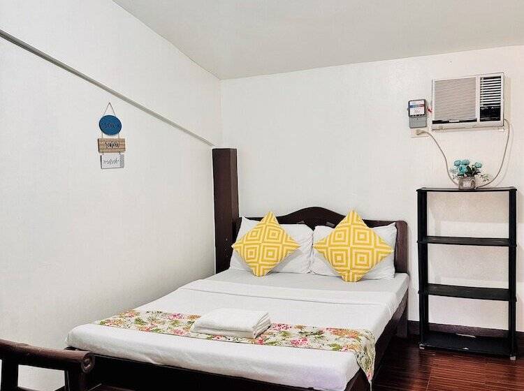 تختخواب و صبحانه Amancio S Balai   Near The Airport, City Center!