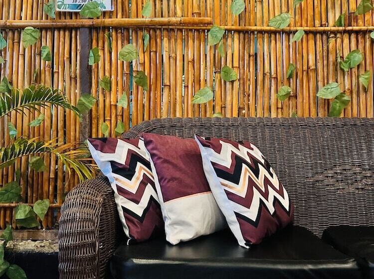 تختخواب و صبحانه Amancio S Balai   Near The Airport, City Center!