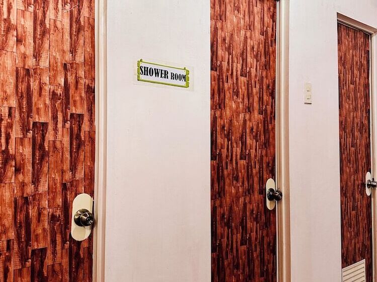 تختخواب و صبحانه Amancio S Balai   Near The Airport, City Center!