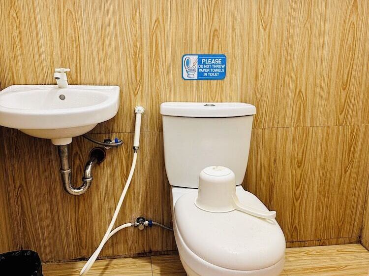 تختخواب و صبحانه Amancio S Balai   Near The Airport, City Center!