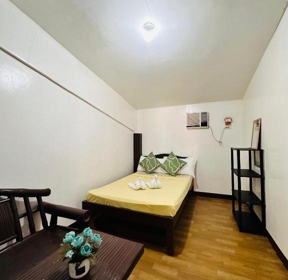 تختخواب و صبحانه Amancio S Balai   Near The Airport, City Center!