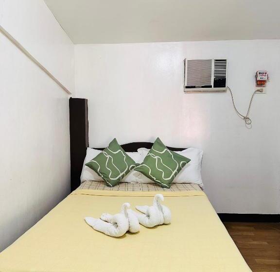 تختخواب و صبحانه Amancio S Balai   Near The Airport, City Center!